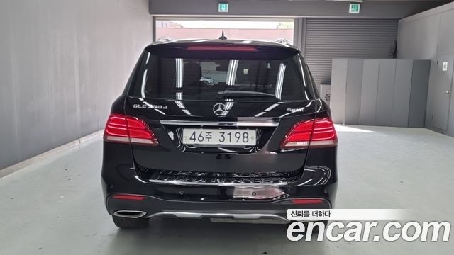 Mercedes-Benz GLE-Class GLE350 d 4MATIC