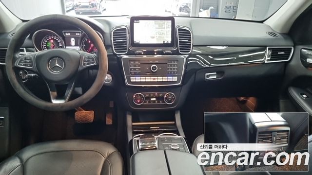 Mercedes-Benz GLE-Class GLE350 d 4MATIC