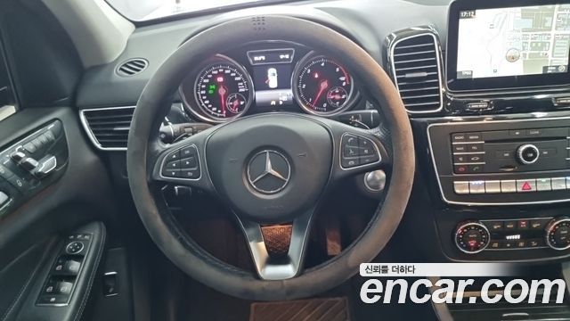 Mercedes-Benz GLE-Class GLE350 d 4MATIC