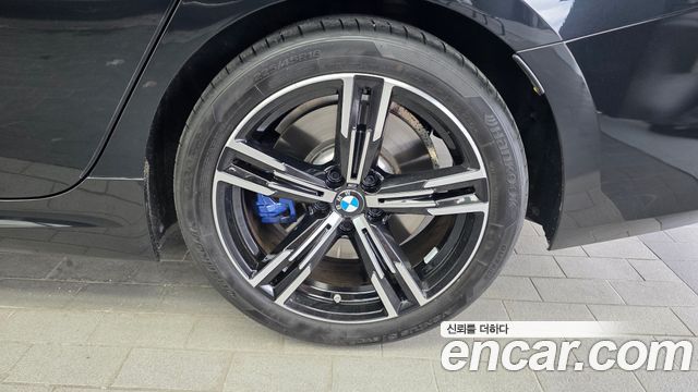 BMW 3-Series 320i M Sport