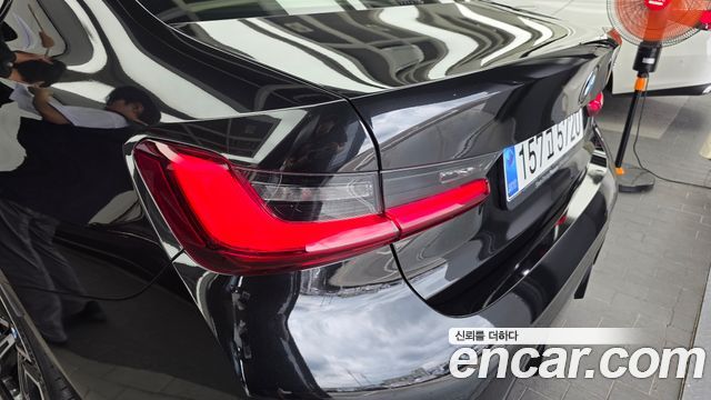 BMW 3-Series 320i M Sport