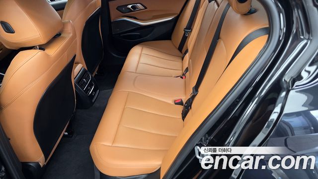 BMW 3-Series 320i M Sport