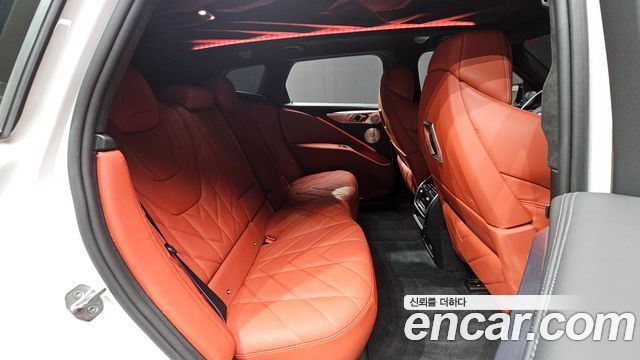BMW XM 4.4