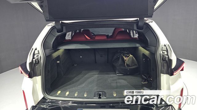 BMW XM 4.4