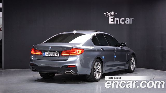 BMW 5-Series 530i xDrive M Sport Package Plus