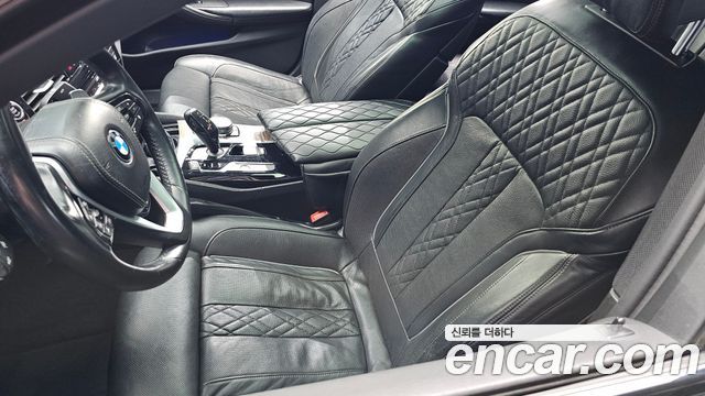 BMW 5-Series 530i xDrive M Sport Package Plus