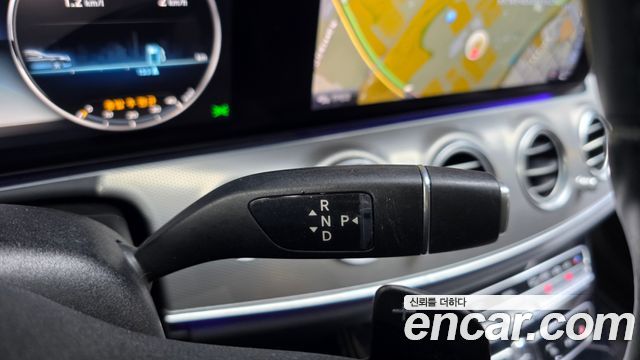 Mercedes-Benz E-Class E300 Avantgarde