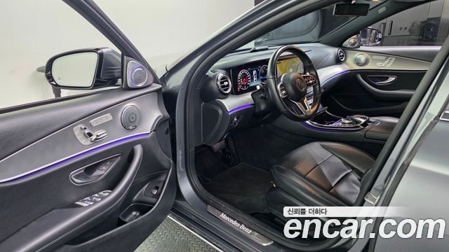 Mercedes-Benz E-Class E300 Avantgarde