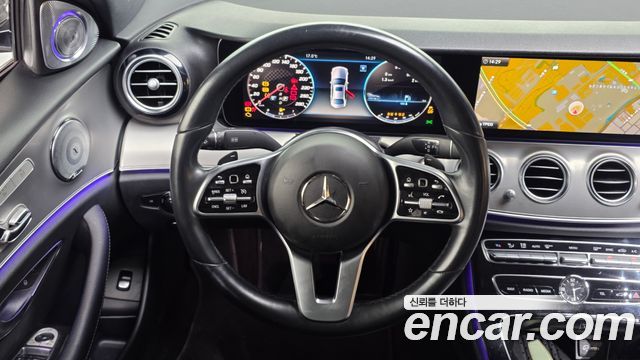 Mercedes-Benz E-Class E300 Avantgarde