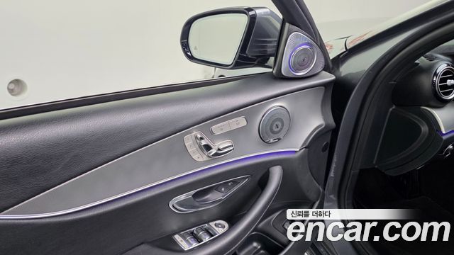 Mercedes-Benz E-Class E300 Avantgarde