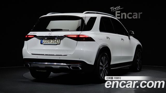 Mercedes-Benz GLE-Class GLE300d 4MATIC