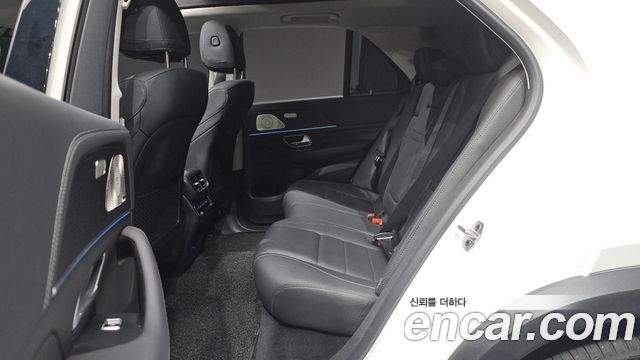 Mercedes-Benz GLE-Class GLE300d 4MATIC