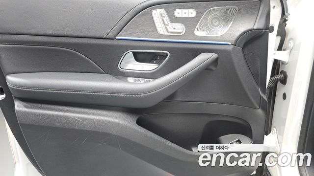 Mercedes-Benz GLE-Class GLE300d 4MATIC