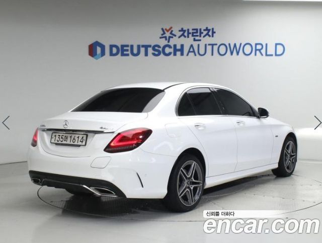 Mercedes-Benz C-Class C300e 4MATIC AMG Line