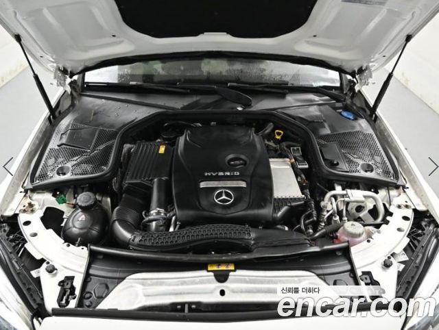 Mercedes-Benz C-Class C300e 4MATIC AMG Line