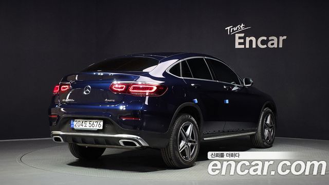Mercedes-Benz GLC-Class GLC300e 4MATIC Coupe Premium package