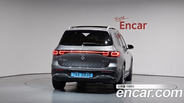 Mercedes-Benz EQB EQB300 4MATIC AMG Line
