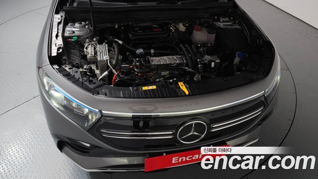 Mercedes-Benz EQB EQB300 4MATIC AMG Line