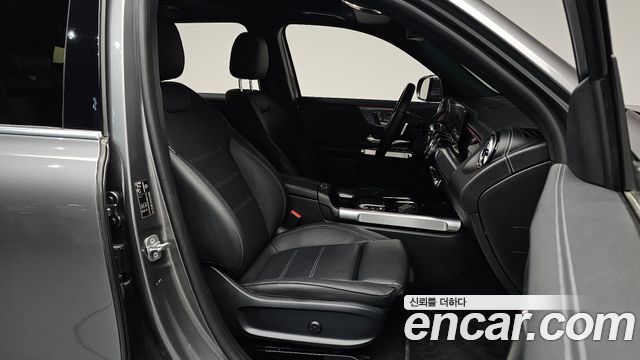 Mercedes-Benz EQB EQB300 4MATIC AMG Line