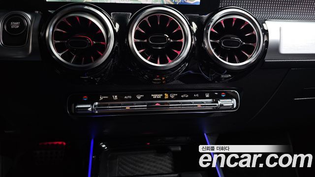 Mercedes-Benz EQB EQB300 4MATIC AMG Line