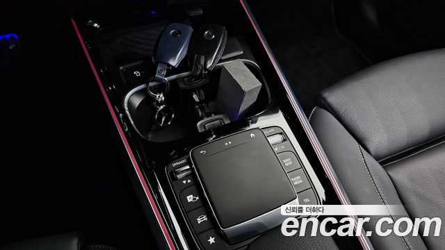 Mercedes-Benz EQB EQB300 4MATIC AMG Line