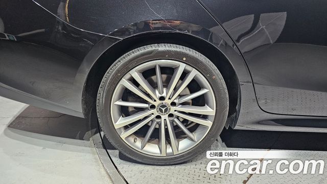 Mercedes-Benz CLS-Class CLS400d 4MATIC
