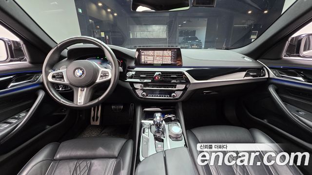 BMW 5-Series 530i M Sport Package Plus