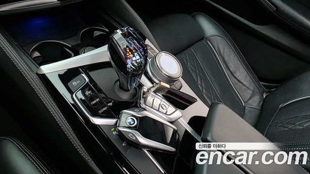 BMW 5-Series 530i M Sport Package Plus