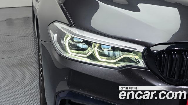 BMW 5-Series 530i M Sport Package Plus