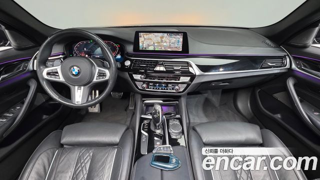 BMW 5-Series 530i M Sport Package Plus