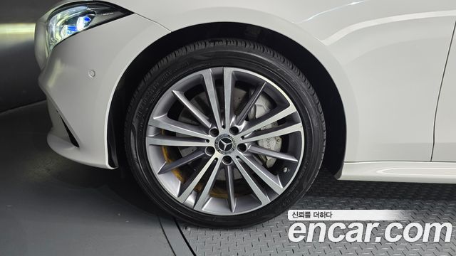 Mercedes-Benz CLS-Class CLS400d 4MATIC