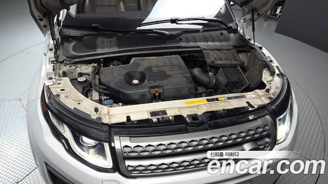 Land Rover Range Rover Evoque 2.0 TD4 SE
