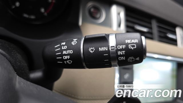 Land Rover Range Rover Evoque 2.0 TD4 SE