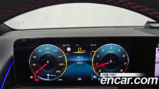 Mercedes-Benz GLB-Class GLB250 4MATIC