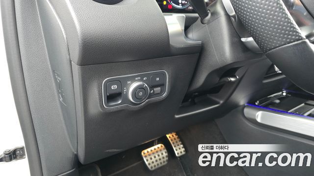 Mercedes-Benz GLB-Class GLB250 4MATIC