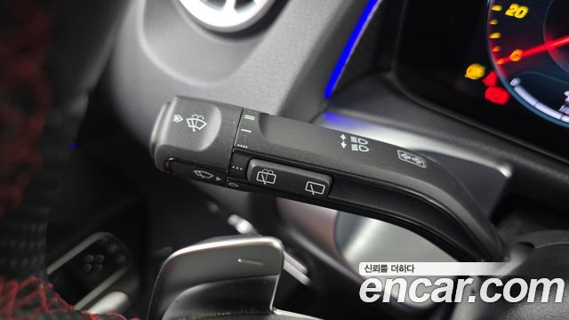 Mercedes-Benz GLB-Class GLB250 4MATIC