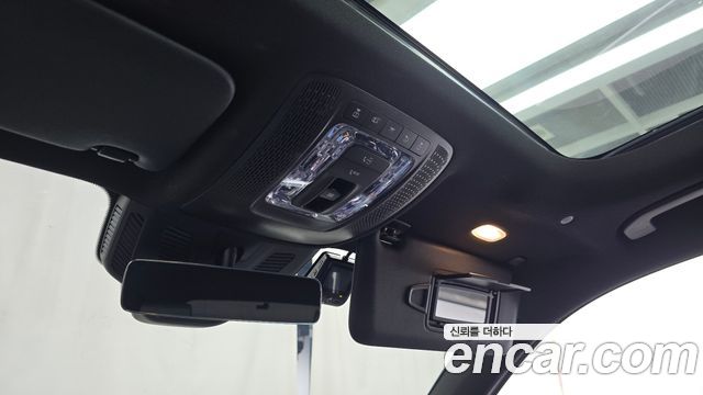 Mercedes-Benz GLB-Class GLB250 4MATIC