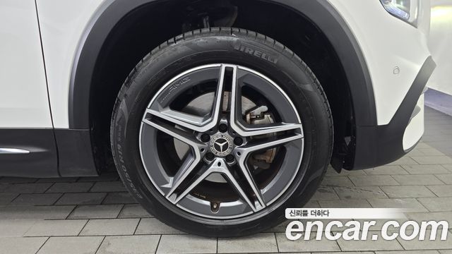 Mercedes-Benz GLB-Class GLB250 4MATIC