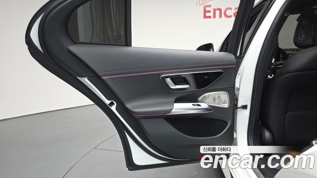 Mercedes-Benz E-Class AMG E53e 4MATIC+