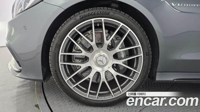 Mercedes-Benz C-Class C63 AMG