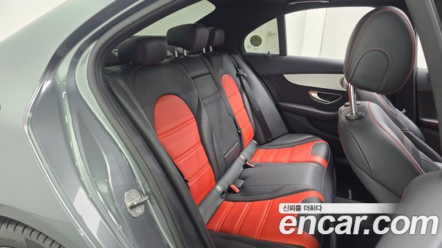 Mercedes-Benz C-Class C63 AMG