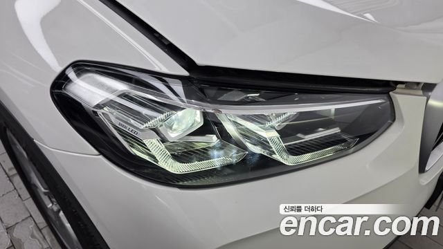 BMW X3 xDrive 20i