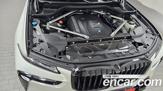 BMW X7 xDrive 40i M Sport 7STR