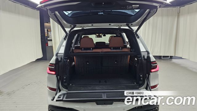 BMW X7 xDrive 40i M Sport 7STR