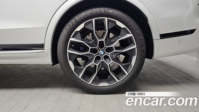 BMW X7 xDrive 40i M Sport 7STR