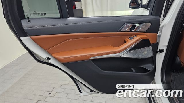 BMW X7 xDrive 40i M Sport 7STR