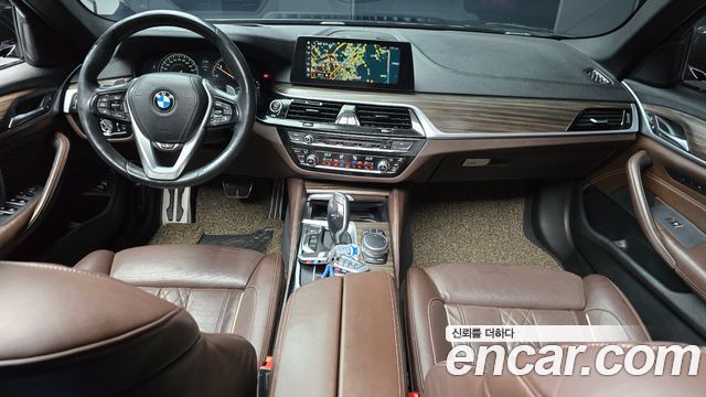 BMW 5-Series 520d M Sport Package Plus