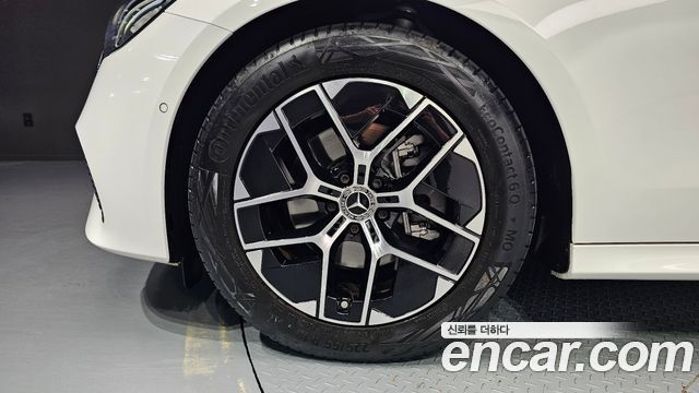 Mercedes-Benz E-Class E200 Avantgarde