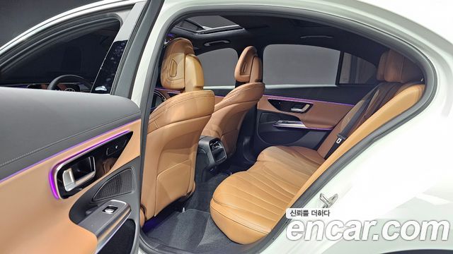 Mercedes-Benz E-Class E200 Avantgarde
