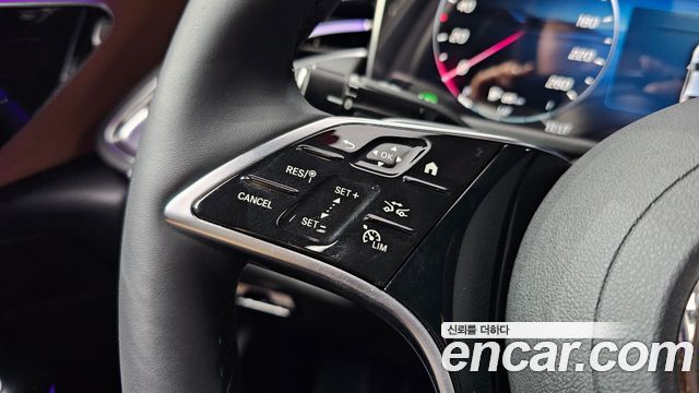 Mercedes-Benz E-Class E200 Avantgarde